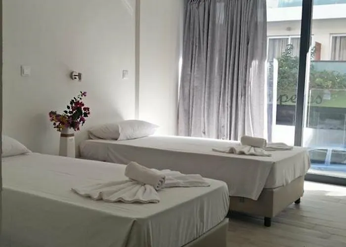 New York Hotell Rhodes City