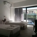 New York Hotel 2*