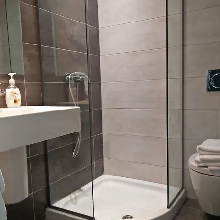 Hotel New York 2*