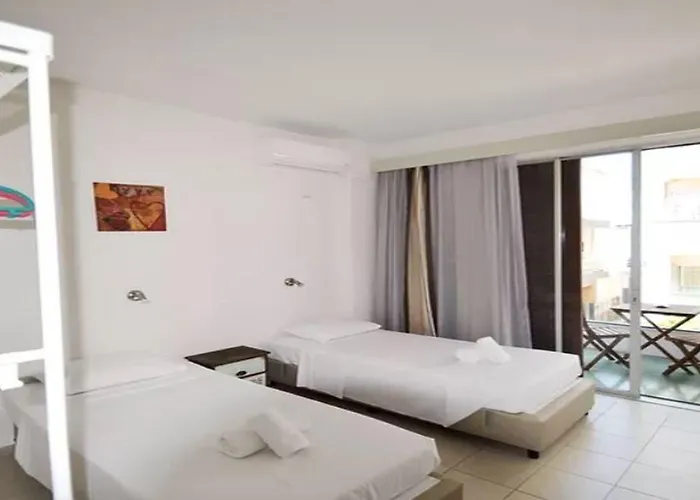 纽约酒店 Rhodes City