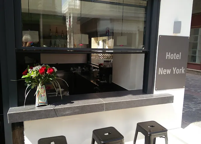 纽约酒店 2*